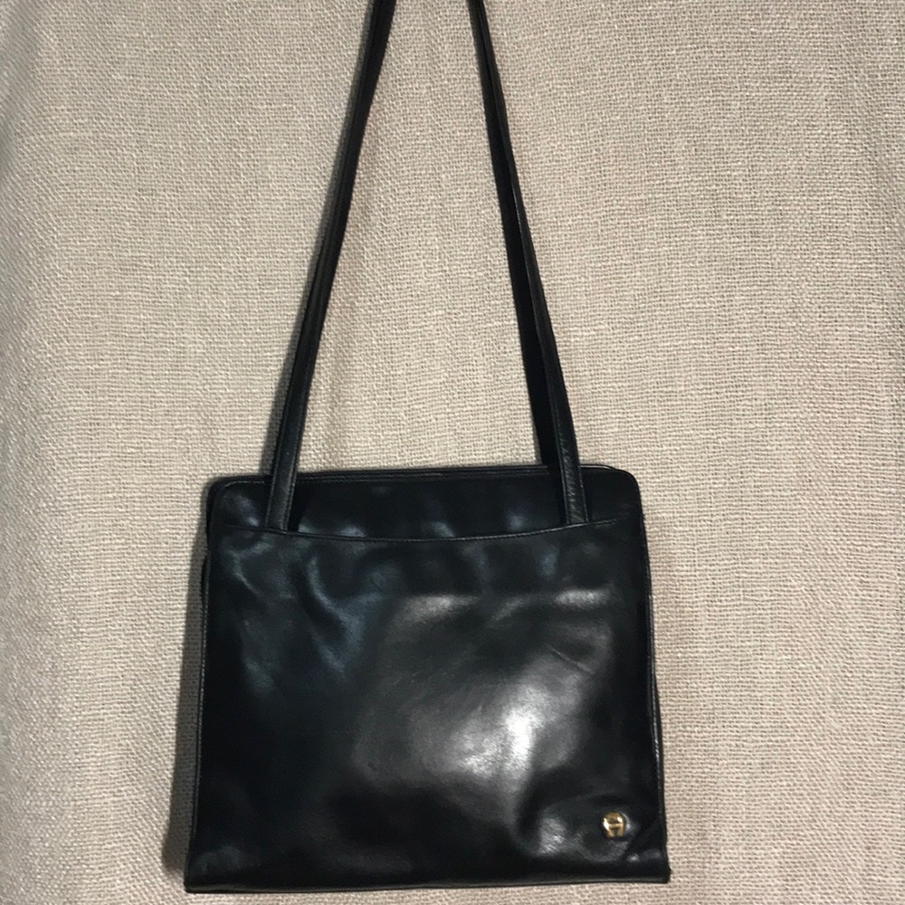 Vintage Authentic Etienne Aigner purse - Picture 2 of 7